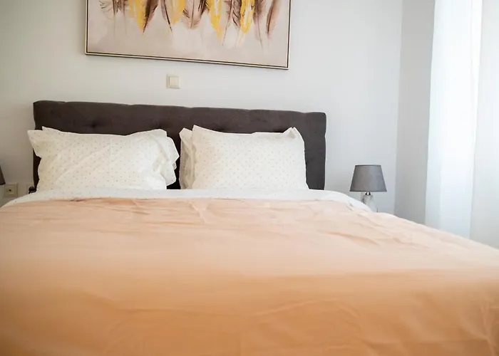Kyra\'S Luxury Suites