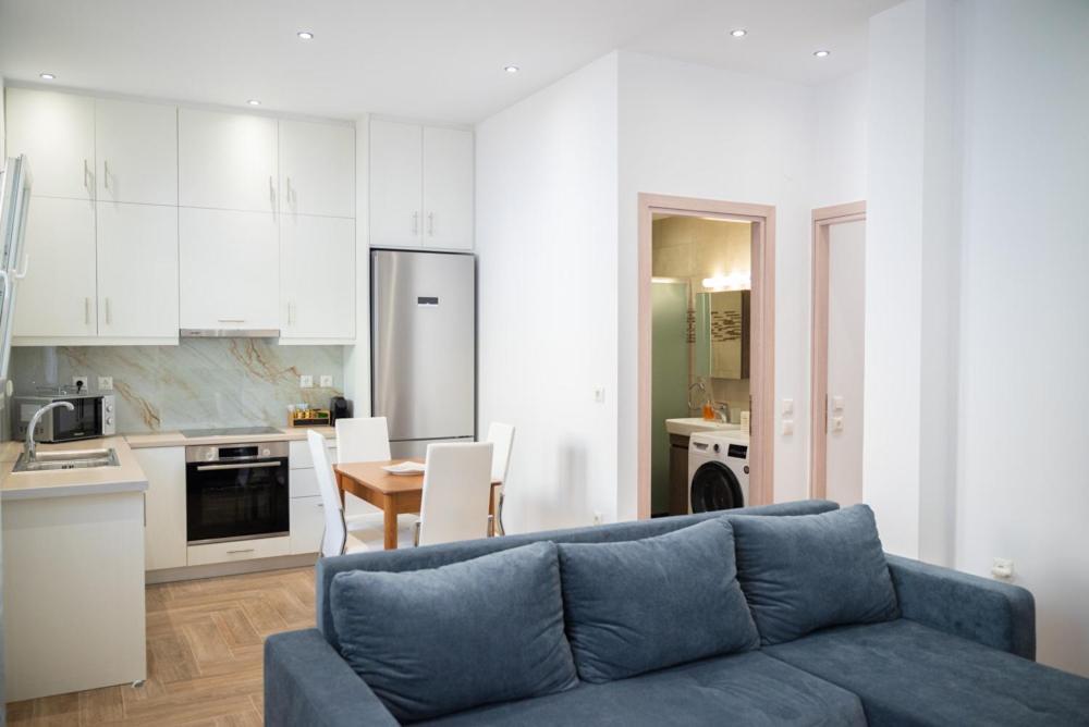 Kyra's Luxury Apartment